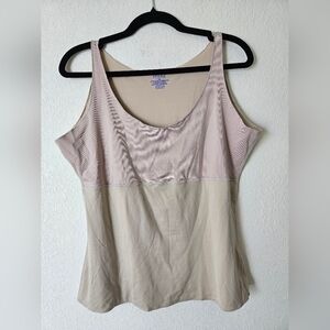 Spanx Smootging Shapewear Cami Tank